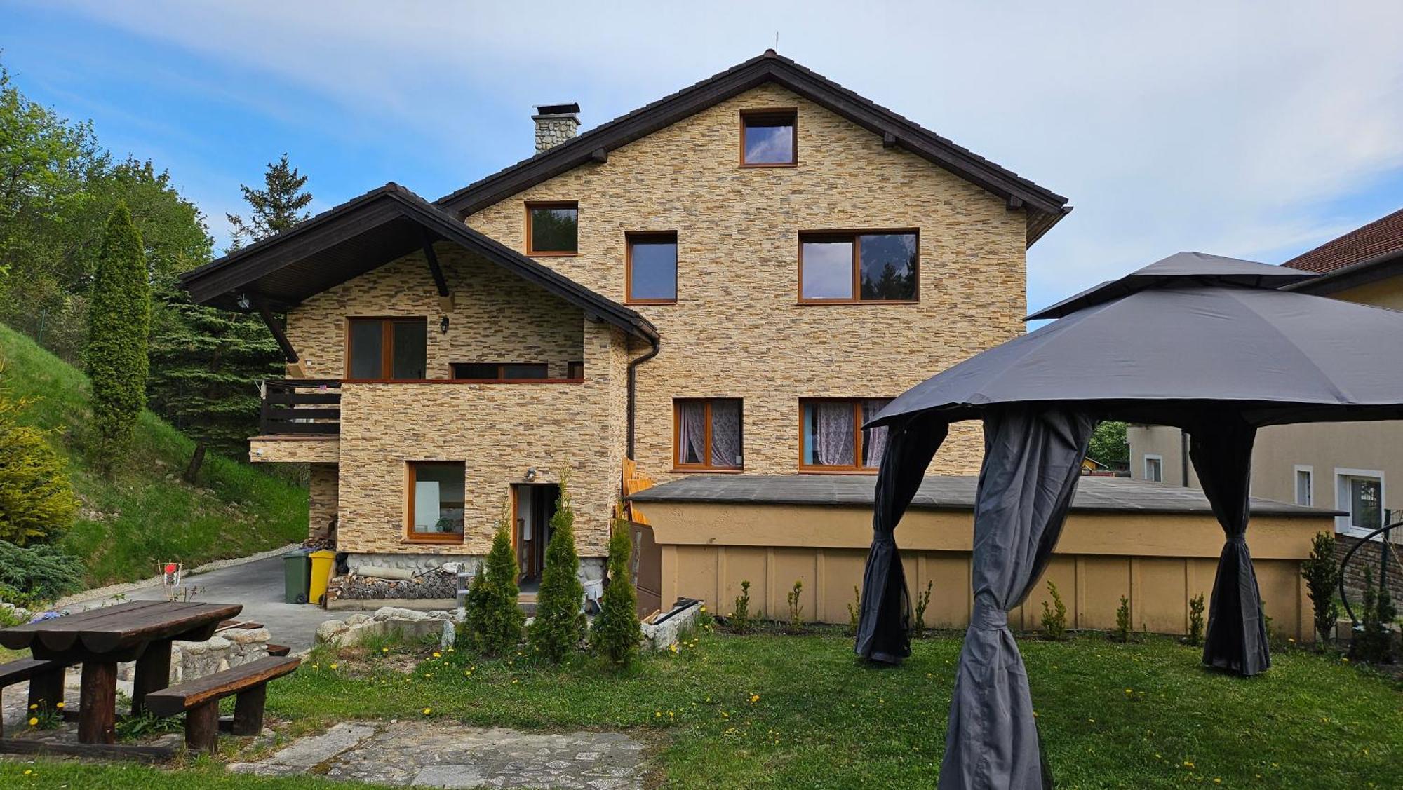 Penzión Toliar Hotel Stará Lesná Exterior foto